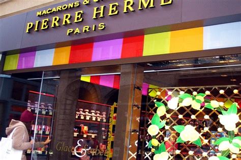 pierre herme restaurant paris.